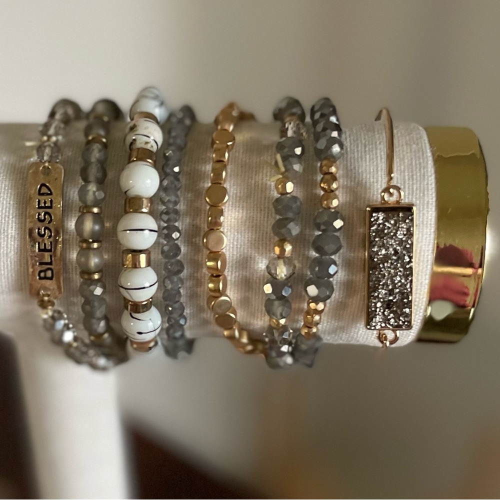 Boho elastic bracelets, set of 8.